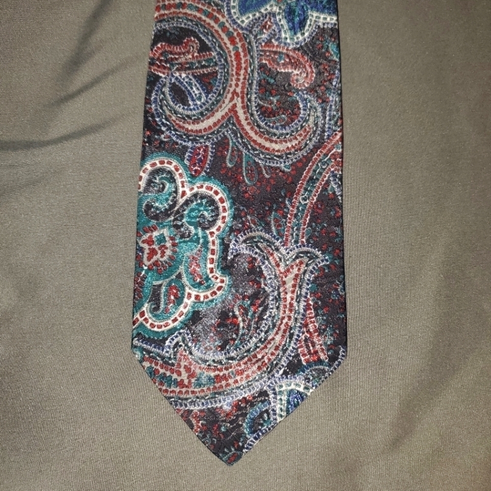 Red, Blue Tie - NEW